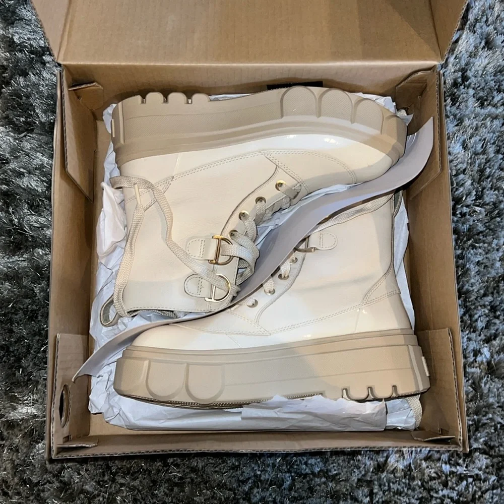 Sorel Caribou x Boot Lace up WP Cozy - Picture 3 of 6